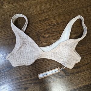SKIMS Textured Bikini Top in Light Tan